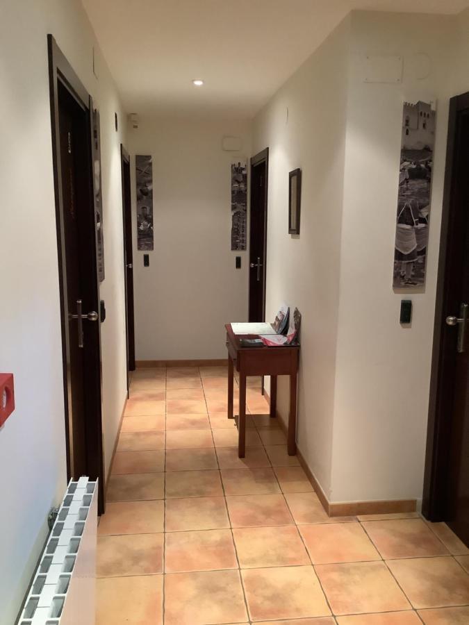 Hostal El Guerrer Todolella Luaran gambar