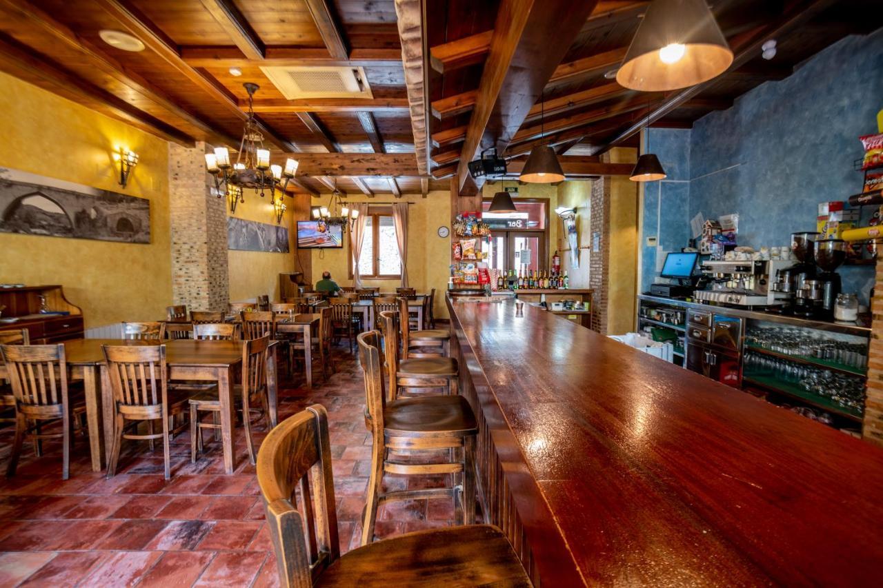 Hostal El Guerrer Todolella Luaran gambar