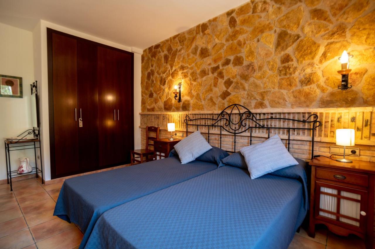 Hostal El Guerrer Todolella Luaran gambar