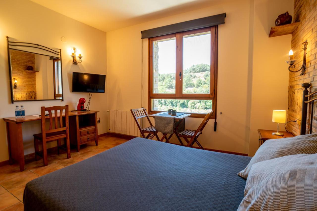 Hostal El Guerrer Todolella Luaran gambar