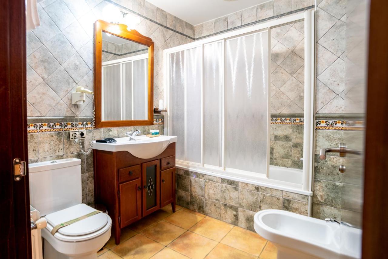 Hostal El Guerrer Todolella Luaran gambar